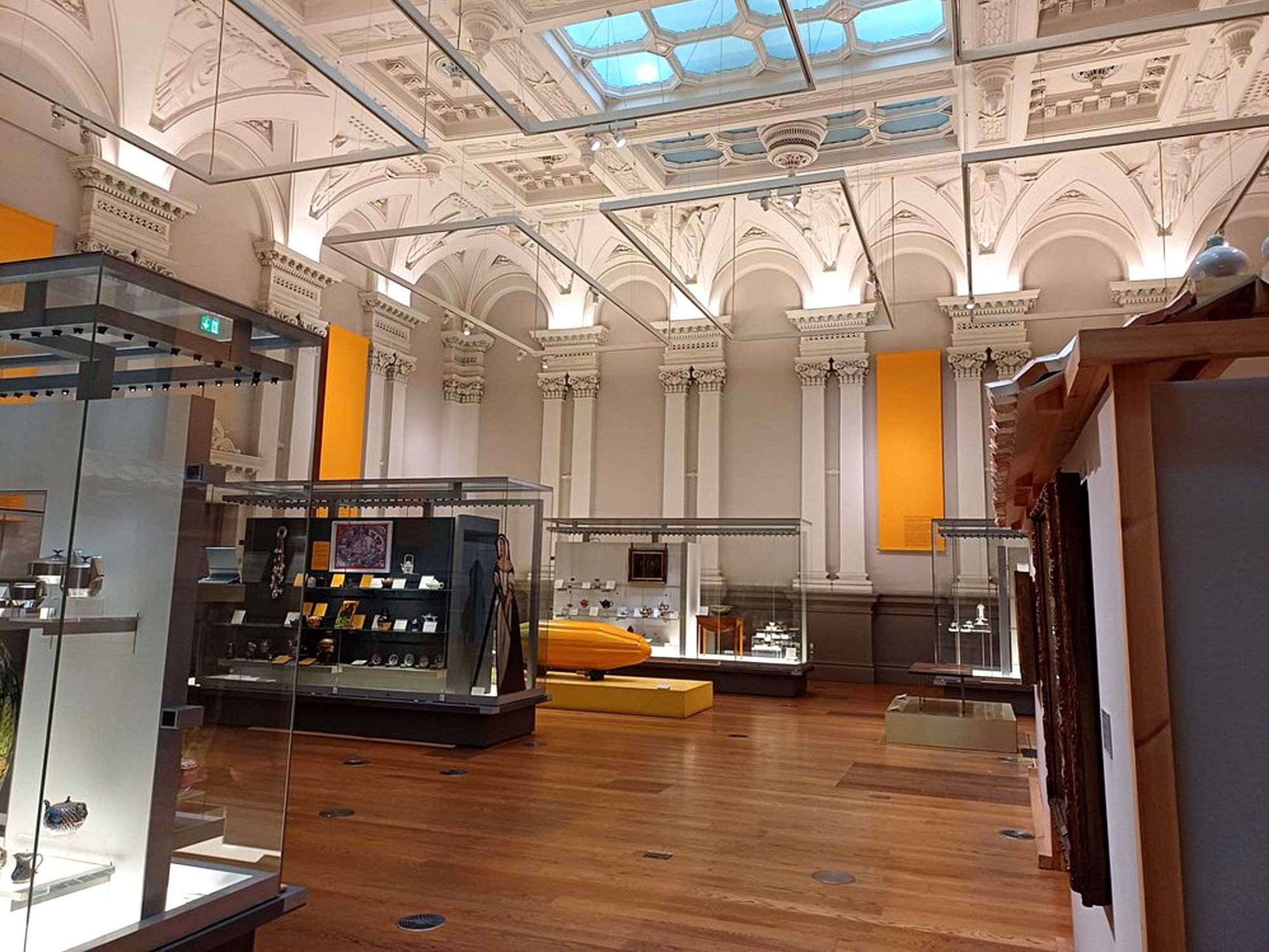 12 Fab Hen Party Activities & Ideas in Manchester Dance Hen Parties